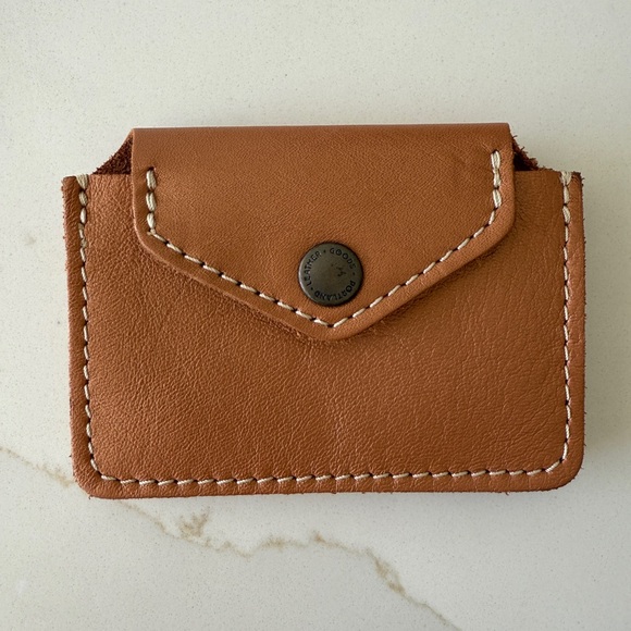 Love Bug Wallet Plus - Picture 1 of 6